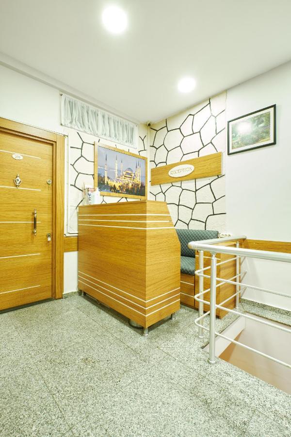 Central Suites Taksim Istanbul Bagian luar foto