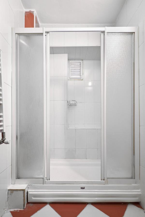 Central Suites Taksim Istanbul Bagian luar foto
