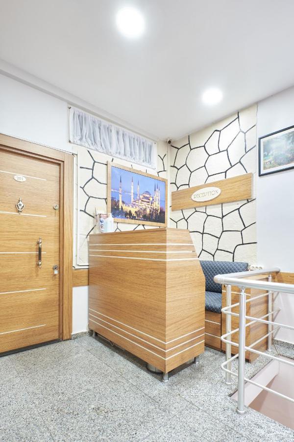 Central Suites Taksim Istanbul Bagian luar foto